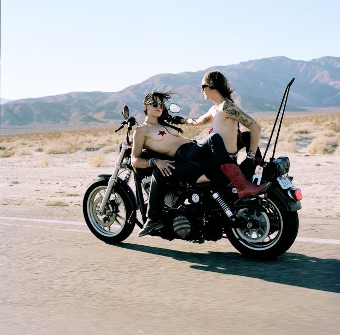 Girls on a motorcycle in Santo Andre