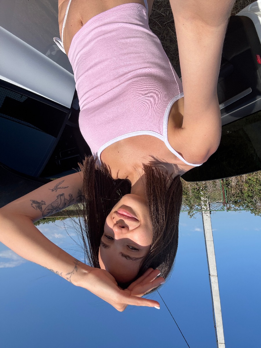 Sexy model Tina in Santo Andre